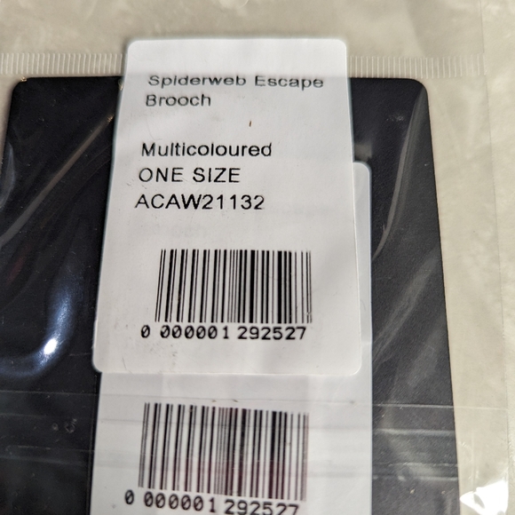 Spiderweb brooch pin from Collectif - Picture 2 of 3